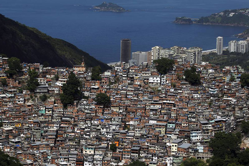 Flash Courier fecha parceria para otimizar entregas em comunidades do Rio de Janeiro 